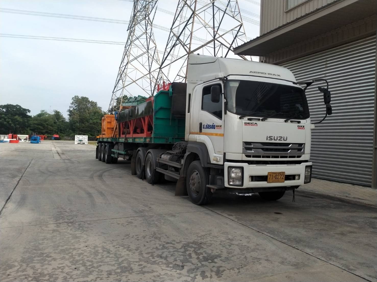 3 - https://paphatchayatransport356.com | ห้างหุ้นส่วนจำกัด ปภัชญา ทรานสปอร์ต356 รถรับจ้างทั่วไทย - บริการรถรับจ้าง ขนส่งทั้งในกรุงเทพฯ และต่างจังหวัดทั่วไทย เรามีรถหลายประเภทไว้บริการ เช่น รถกระบะคอก, รถกระบะตู้ทึบ, รถ4ล้อใหญ่, รถ6ล้อตู้ทึบ, รถ6ล้อคอก , รถ6ล้อท้ายลิฟต์, รถ10ล้อ, รถเทรลเลอร์, รถพ่วง, รถเฮี๊ยบ
